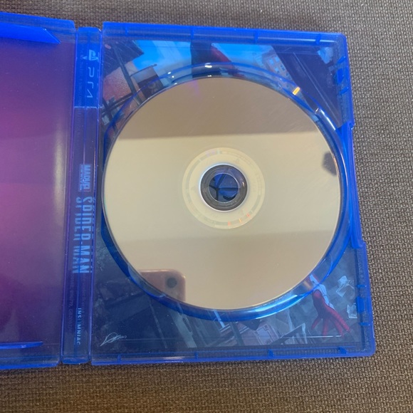 Marvel's Spider-Man ps4 - Picture 3 of 4